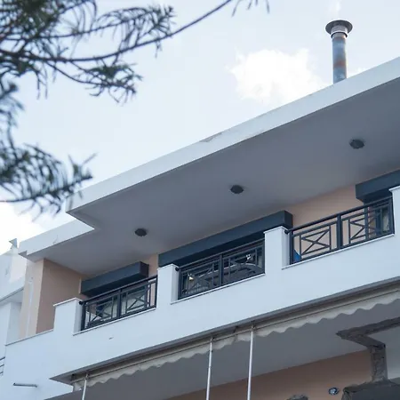Paradise Deluxe On The Sea Apartment